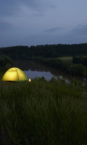Fotoshooting - Campen an den Kirchheimer Weinterrassen - Kirchheim am Neckar - Christian Ernst | © ALL COPYRIGHTS BY WWW.CH-ERNST.DE