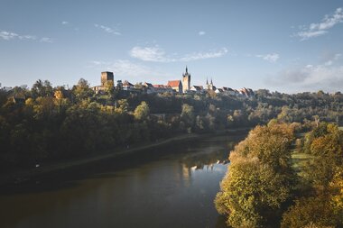 Ortsportrait Bad Wimpfen im Odenwald, Baden-Württemberg, Deutschland
Stadtimpressionen von Bad Wimpfen im Odenwald und HeilbronnerLand, Stadtsilhouette Bad Wimpfen und Altstadt mit Fachwerkhäusern