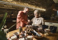 Gin-Brennwerkstatt im Landgut Steng am Rotenberg | Lauffen am Neckar, HeilbronnerLand, Baden Württemberg, Deutschland