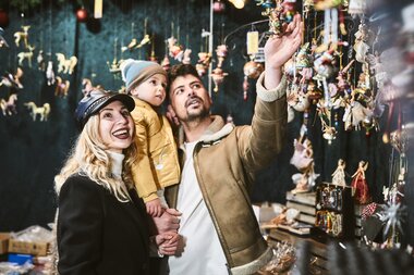 Weihnachtsmarkt in Schwetzingen, Rhein-Neckar, Baden Württemberg, Deutschland