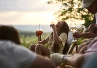 Sternenfels, Kraichgau-Stromberg, Baden-Württemberg in Deutschland
Weingenuss in Sternenfels, Kraichgau-Stromberg, Baden-Württemberg in Deutschland | © Stefan Leitner