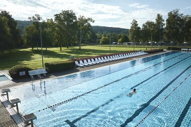 Freibad & Erlebnisbad Wertheim, Liebliches Taubertal, Baden-Württemberg, Deutschland