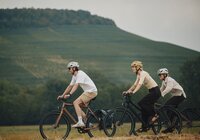 Radfahren im Taubertal, Baden-Württemberg, Deutschland
