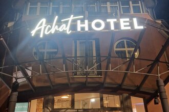 Das ACHAT Hotel Schwetzingen begrüßt direkt am Ortseingang und am Schlossgarten Schwetzingen seine Gäste.