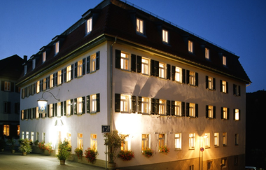 Hotel Kronprinz Schwäbisch Hall Außenansicht bei Nacht | © Hotel Kronprinz