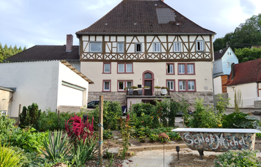 Beim Schloß Michel | © Mühling