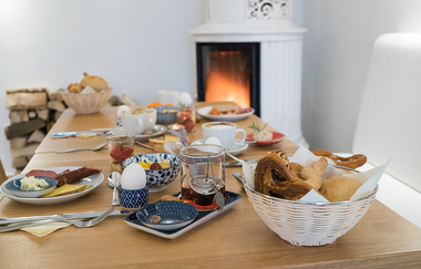 BioHotel Schloss Kirchberg: Frühstückstisch | © Hohenlohe Schwäbisch Hall | BioHotel Schloss Kirchberg