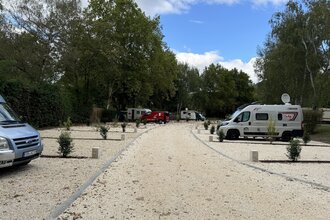 Camper auf Campingplatz in Neckarsulm CamperChillCorner | © Touristikgemeinschaft HeilbronnerLand | Oliver Gänssler