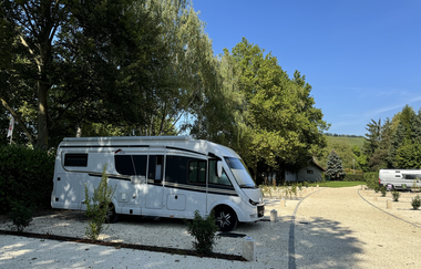 Camper auf Campingplatz in Neckarsulm CamperChillCorner | © Touristikgemeinschaft HeilbronnerLand | Oliver Gänssler