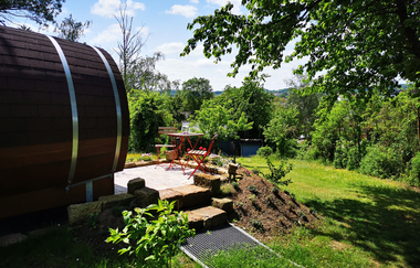 Schlaffass Außenansicht | Camping Oberes Leintal | Schwaigern | HeilbronnerLand | © Campingplatz Oberes Leintal