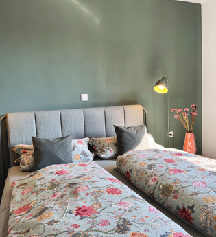 Dorfplatz Suite in Schrozberg: Schlafzimmer | © Hohenlohe Schwäbisch Hall