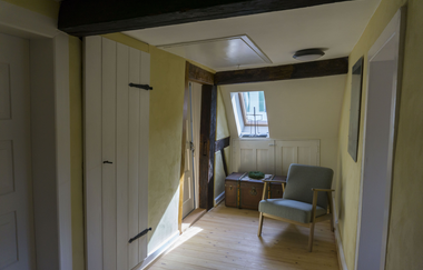 Ferienhaus im Jagsttal: Gerbertor – Urlaub im Denkmal mit Wiese und Bachlauf