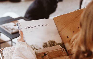 Ferienhaus Tierbachlodge bei Blaufelden: Buch | © Hohenlohe + Schwäbisch Hall Tourismus e. V.