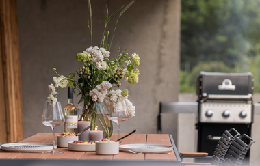 Ferienhaus Tierbachlodge bei Blaufelden: Terrasse und Grillmöglichkeit | © Hohenlohe + Schwäbisch Hall Tourismus e. V.