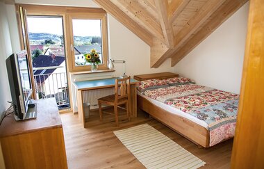 Ferienwohnung Im Dorf in Michelbach: Schlafzimmer 2 | © Hohenlohe Schwäbisch Hall