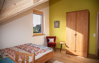 Ferienwohnung Im Dorf in Michelbach: Schlafzimmer 2 | © Hohenlohe Schwäbisch Hall