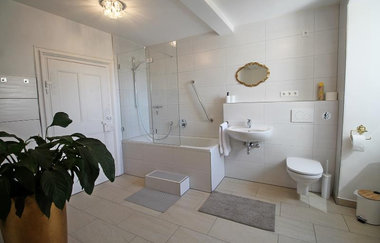 Ferienwohnung im Hofratshaus: Badezimmer | © Hohenlohe Schwäbisch Hall