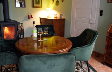 Ferienwohnung im Hofratshaus: Kaminzimmer | © Hohenlohe Schwäbisch Hall