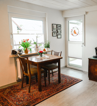 Wohnküche mit Essbereich | Ferienwohnung Rast & Ruh | Neudenau | HeilbronnerLand | © Rast & Ruh im Jagsttal