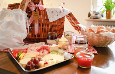 Frühstück im Korb | Ferienwohnung Rast & Ruh | Neudenau | HeilbronnerLand | © Rast & Ruh im Jagsttal