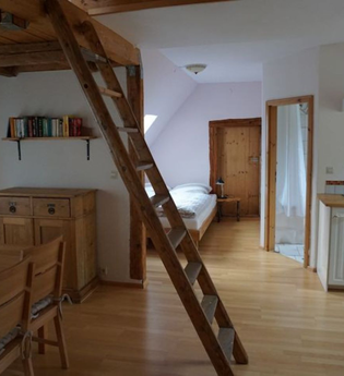 Ferienwohnung Strohmaier in Bühlerzell: Wohn- und Schlafraum | © Hohenlohe Schwäbisch Hall