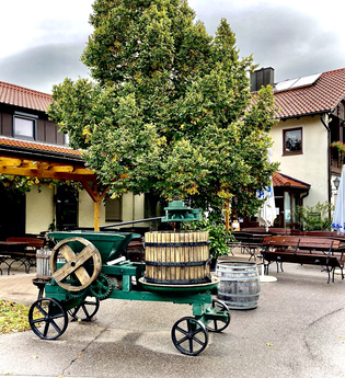 Weingut A. Heinrich - Außenansicht | Bett+Bike | Obersulm im HeilbronnerLand | © Weingut A. Heinrich Obersulm