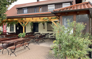 Weingut A. Heinrich - Terrasse | Bett+Bike | Obersulm im HeilbronnerLand | © Weingut A. Heinrich Obersulm