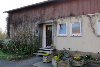 Außenansicht: beigefarbenes Gebäude | © Neckar-Zaber-Tourismus e.V.