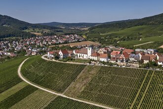 Luftbild von Sachsenheim im Sommer | © Kraichgau-Stromberg Tourismus e.V.