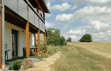 Außenansicht: Gebäude diret an der Natur | © Neckar-Zaber-Tourismus e.V.