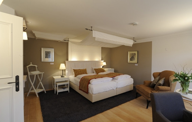 Doppelzimmer im Alten Amtshaus | © Touristikgemeinschaft Hohenlohe e. V. | Hotel Altes Amtshaus