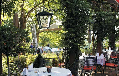 Rappenhof Terrasse | Weinsberg | HeilbronnerLand | © Tourismus im Weinsberger Tal