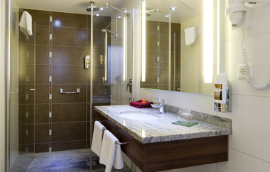 Hotel-Restaurant Sonneck in Schwäbisch Hall: Badezimmer | © Hotel-Restaurant Sonneck