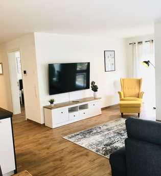 Ferienwohnung von INhome in Crailsheim: Wohnzimmer | © INhome