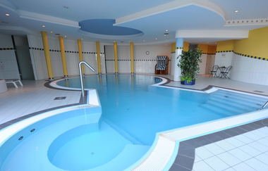 Schwimmbad im Landhotel Gasthof Krone | © Touristikgemeinschaft Hohenlohe e. V. | Landhotel Gasthof Krone