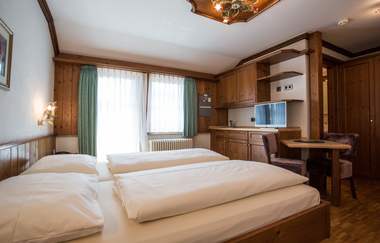 Meiser Rosenstuben Hotel in Fichtenau: Zimmer Spatzennest | © Hohenlohe Schwäbisch Hall