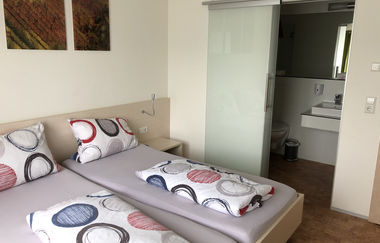 Urlaub auf dem Winzerhof in Ferienwohnungen & Doppelzimmern | Weingut Müller | Nordheim | HeilbronnerLand | © WEingut Müller im Auerberg | Nordheim