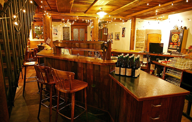 Pension Gasthof Traube in Untermünkheim: Gastro Theke | © Pension Gasthof Traube