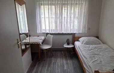 Pension Wolz in Langenburg: Zimmer 1 Bett | © Hohenlohe + Schwäbisch Hall Tourismus e. V.