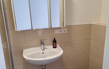 Pension Wolz in Langenburg: Zimmer 1 Bad | © Hohenlohe + Schwäbisch Hall Tourismus e. V.