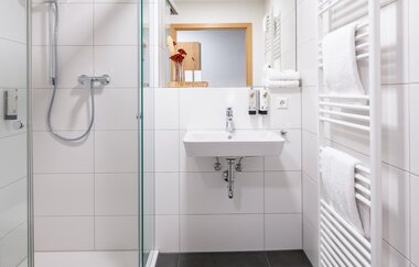 Schlosshotel Horneck Badezimmer | Gundelsheim | HeilbronnerLand | © Marcel Tschamke Fotografie