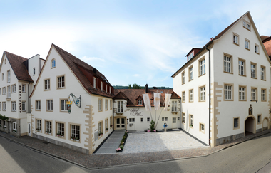 Ein Teil des Schlosses Ingelfingen ist heute Hotel | © Touristikgemeinschaft Hohenlohe e. V. | Schlosshotel Ingelfingen