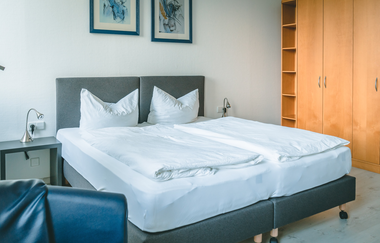 Sonne Hotel Garni - Doppelzimmer | Bad Friedrichshall | HeilbronnerLand | © Sonne Hotel Garni