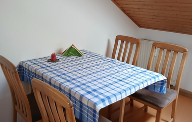 Träumen unter Bäumen in Kirchberg: Esstisch | © Hohenlohe Schwäbisch Hall