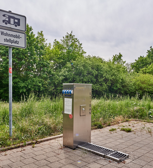 Wohnmobilstellplatz Neckarwestheim am Sportgelände "Im Bühl" | Neckarwestheim | HeilbronnerLand | © Gemeinde Neckarwestheim