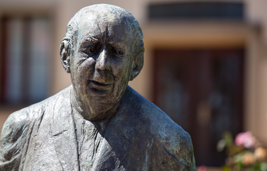 Theodor Heuss Statue | Brackenheim |  HeilbronnerLand | © Theodor Heuss Museum | Stadt Brackenheim