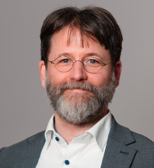 „Big Brother“ oder „Abba, lieber Vater“? | © Foto: privat