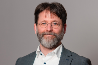 „Big Brother“ oder „Abba, lieber Vater“? | © Foto: privat