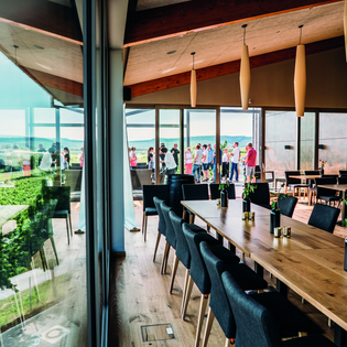 Weinlounge Privatkellerei Rolf Willy | Nordheim | HeilbronnerLand | © Privatkellerei Rolf Willy