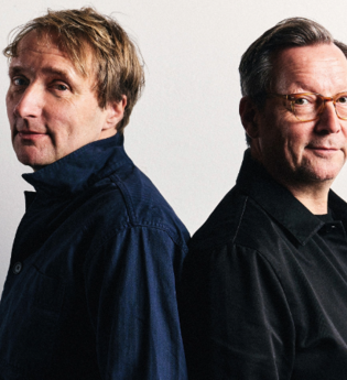 12. Literaturherbst Heidelberg: Matthias Brandt und Jens Thomas KRANKENAKTE ROBERT SCHUMANN Eine Wort-Musik-Collage nach dem Roman „Schumanns Schatten“ von Peter Härtling